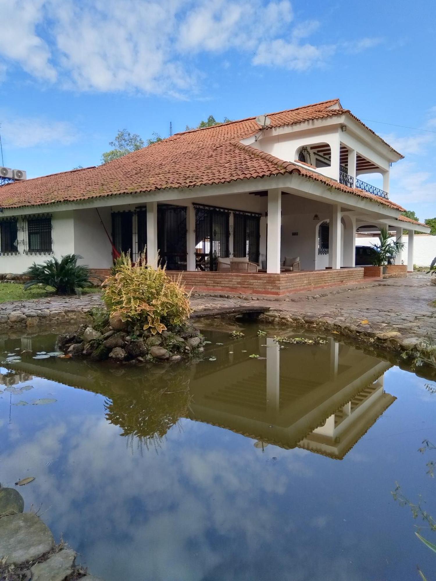 Doral House Villavicencio Bavaria Eksteriør bilde